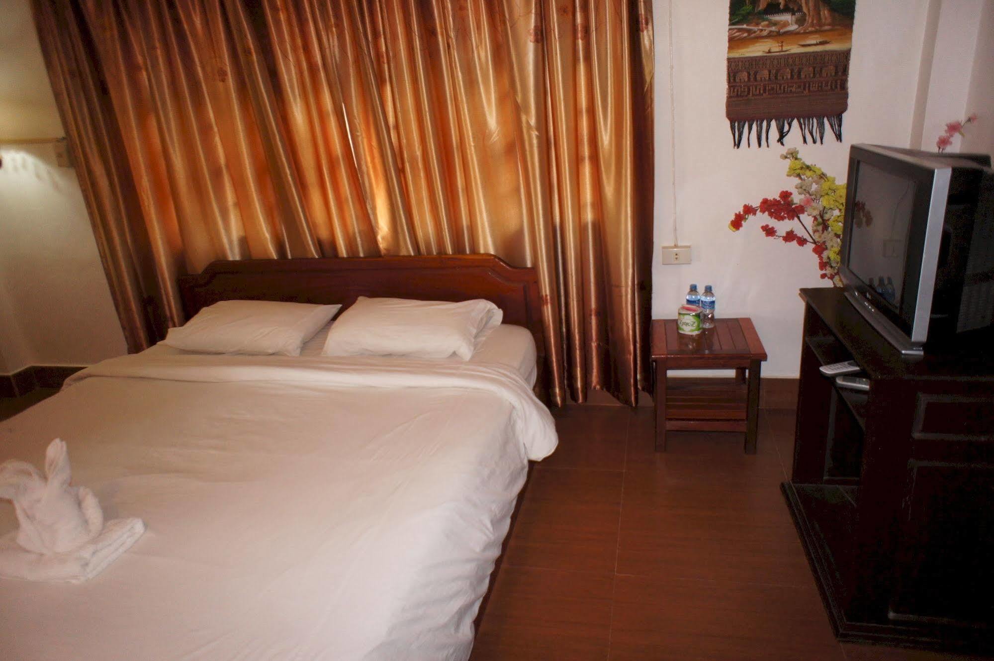 Malany Villa 1 Vang Vieng Exterior foto